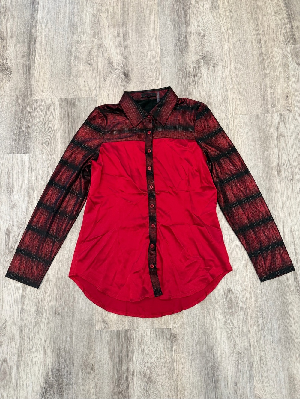 Lulumari Red Black Metallic Silk Button Up Blouse M NWOT